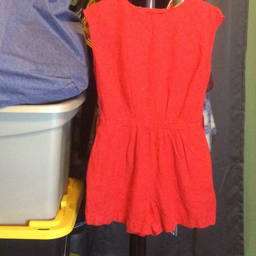 ZARA  Red Romper, BIG GIRLS SZ  13-14  or Lrg  xlrg